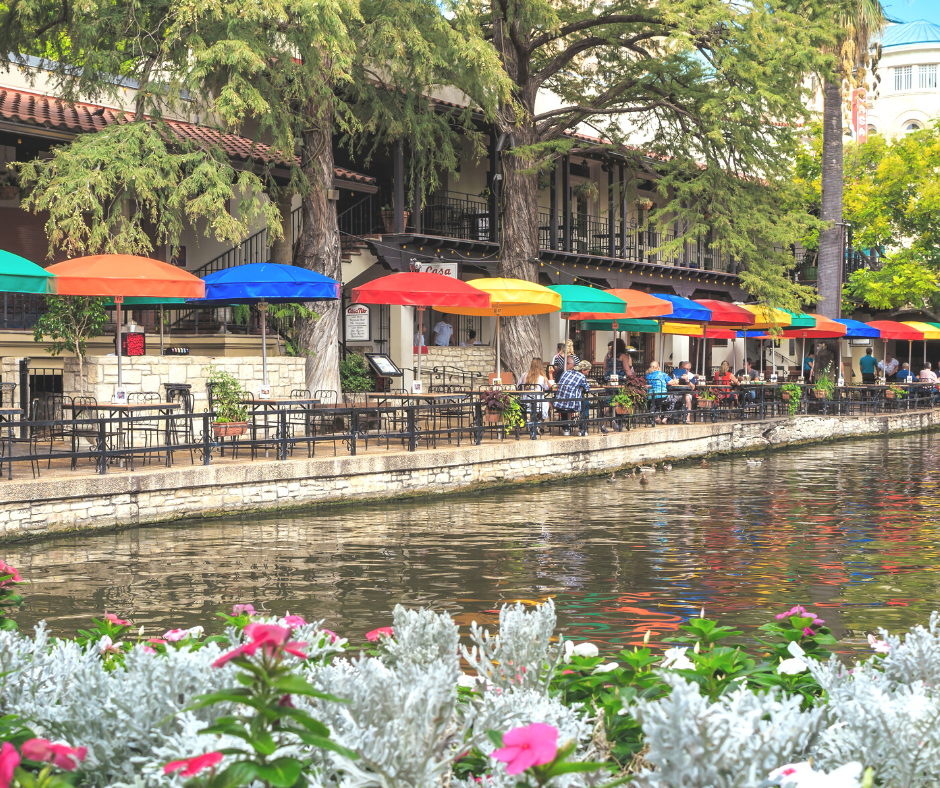 a view along the riverwalk which you can enjoy on 10 things to do in San Antonio for free. 